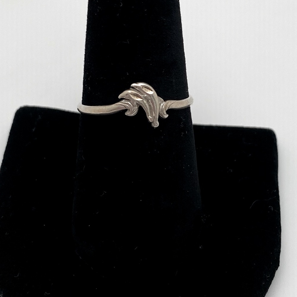 Vintage 925 Sterling Silver Dolphin Ring